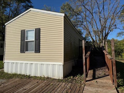 1712 S Dixie Highway 118 Crete IL 60417