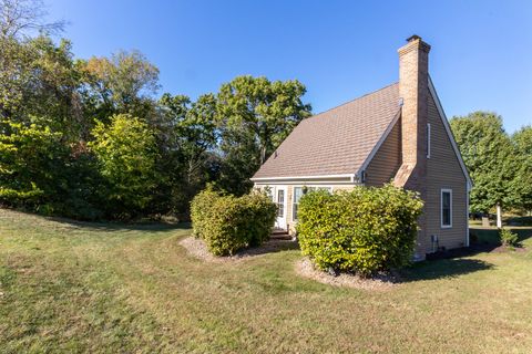 Tiny photo for 21 Thatcher Lane, Galena, IL 61036 (MLS # 12493513)