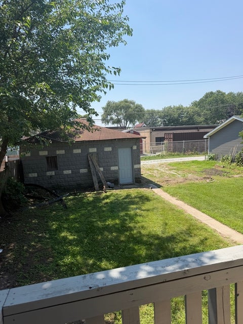 Tiny photo for 13932 S Chippewa Avenue, Burnham, IL 60633 (MLS # 12704868)
