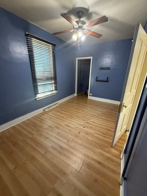 Tiny photo for 13932 S Chippewa Avenue, Burnham, IL 60633 (MLS # 12704868)
