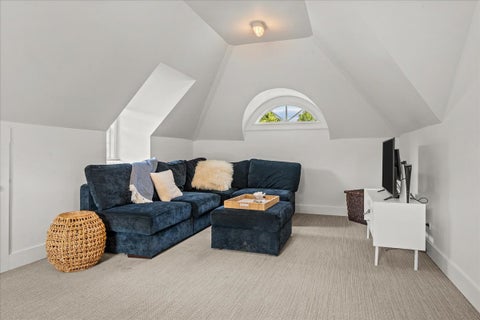 Tiny photo for 605 Arbor Vitae Road, Winnetka, IL 60093 (MLS # 12680669)