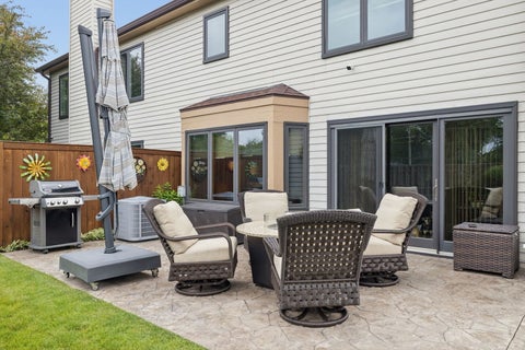 Tiny photo for 328 Cromwell Court, Westmont, IL 60559 (MLS # 12733087)