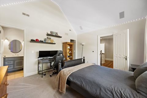 Tiny photo for 11 S Adams Street, Hinsdale, IL 60521 (MLS # 12620344)