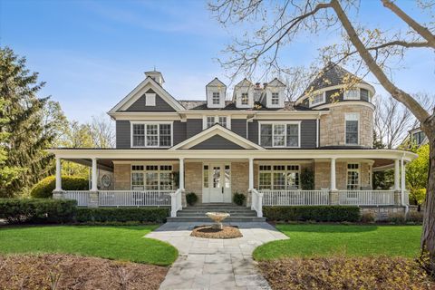 Photo of 11 S Adams Street, Hinsdale, IL 60521 (MLS # 12620344)