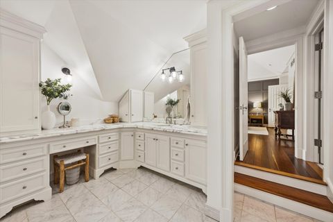 Tiny photo for 11 S Adams Street, Hinsdale, IL 60521 (MLS # 12620344)