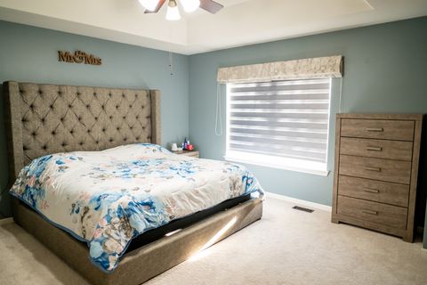 Tiny photo for 2406 Sunshine Lane, Aurora, IL 60503 (MLS # 12584012)