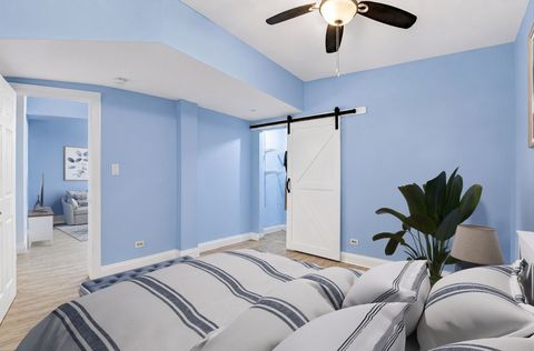 Tiny photo for 7033 N Sheridan Road #G, Chicago, IL 60626 (MLS # 12664809)