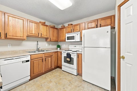 Tiny photo for 3213 S 16th Avenue #204, Eldridge, IA 52748 (MLS # 12746650)