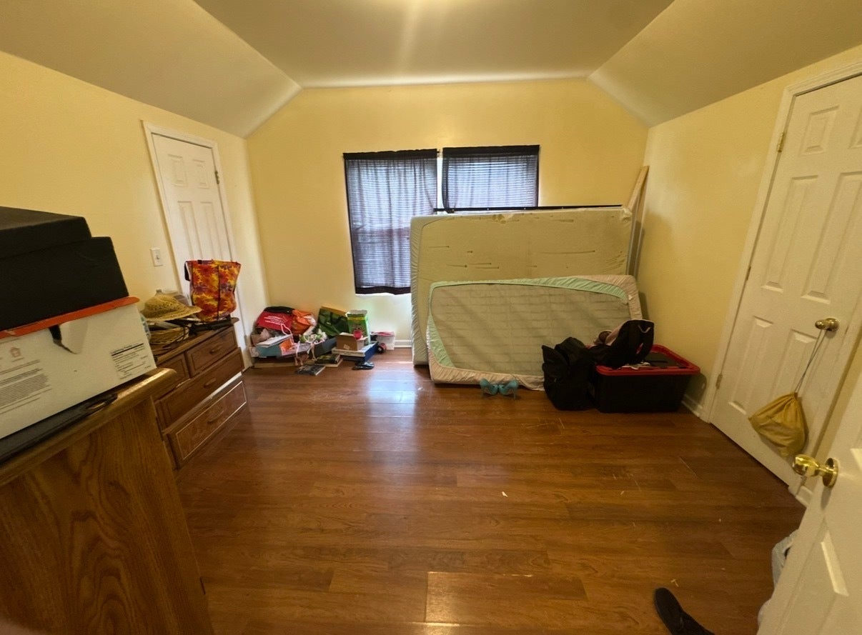 1018 W 104TH Place