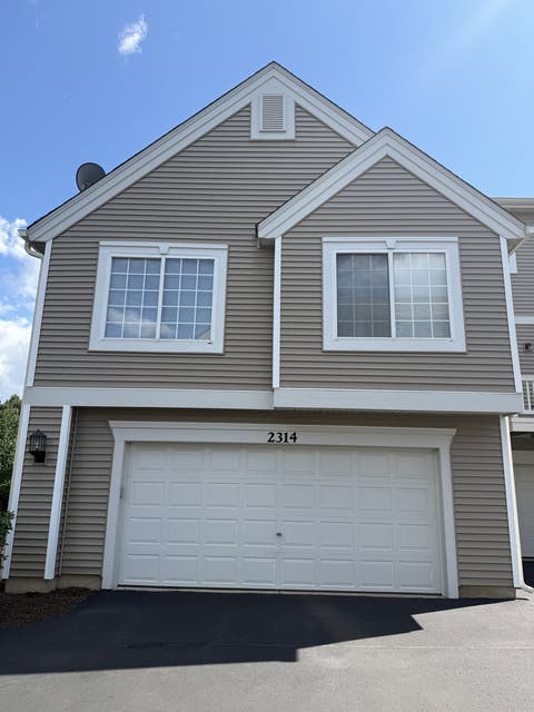 Tiny photo for 2314 Twilight Drive #2314, Aurora, IL 60503 (MLS # 12735572)
