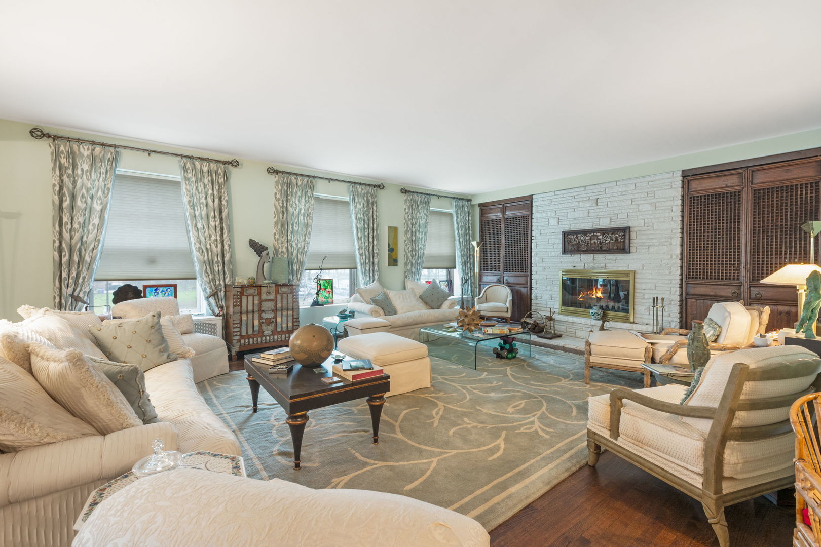5490 S South Shore Drive 2N