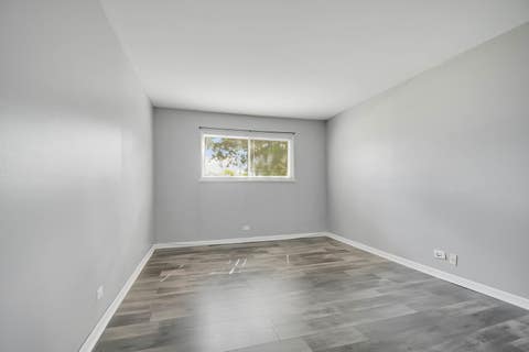 Tiny photo for 3A KINGERY QUARTER #103, Willowbrook, IL 60527 (MLS # 12646700)