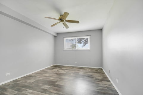Tiny photo for 3A KINGERY QUARTER #103, Willowbrook, IL 60527 (MLS # 12646700)