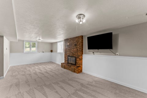 Tiny photo for 1714 Winding Hill Road, Davenport, IA 52807 (MLS # 12744421)