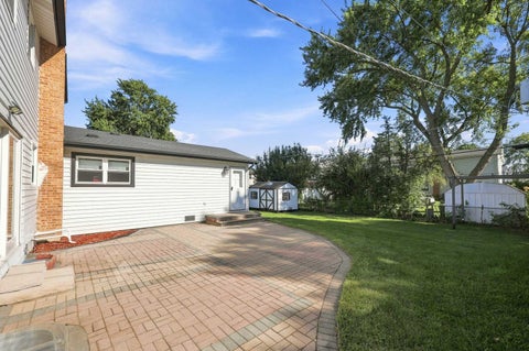 Tiny photo for 1805 W Willow Lane, Mount Prospect, IL 60056 (MLS # 12778099)