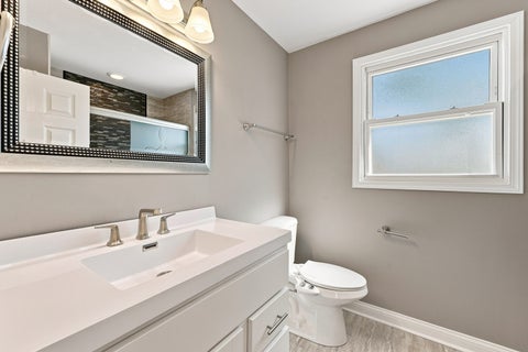 Tiny photo for 1805 W Willow Lane, Mount Prospect, IL 60056 (MLS # 12778099)