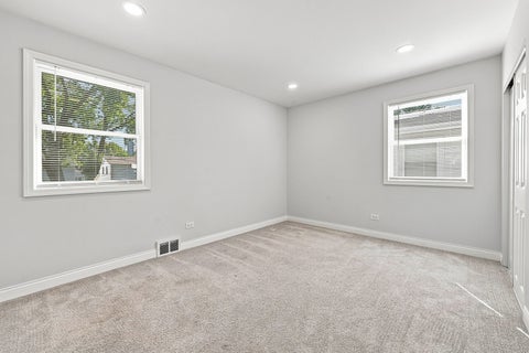 Tiny photo for 1805 W Willow Lane, Mount Prospect, IL 60056 (MLS # 12778099)