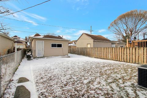 Tiny photo for 3730 Madison Avenue, Brookfield, IL 60513 (MLS # 12541726)