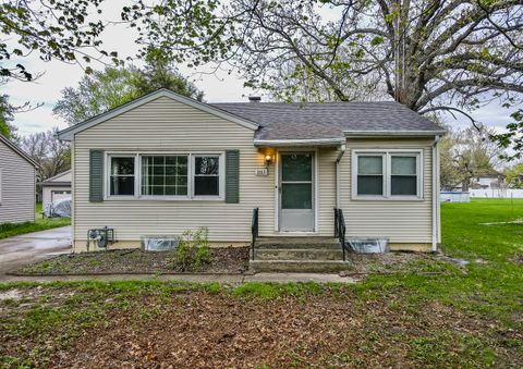 Photo of 3153 Sportsman Club Road, Bourbonnais, IL 60914 (MLS # 12623592)