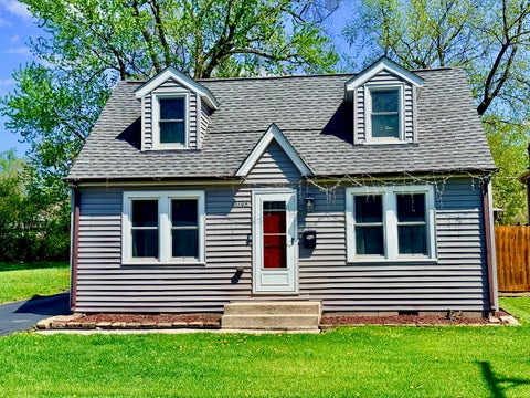 Photo of 11709 S Hamlin Avenue, Alsip, IL 60803 (MLS # 12714510)