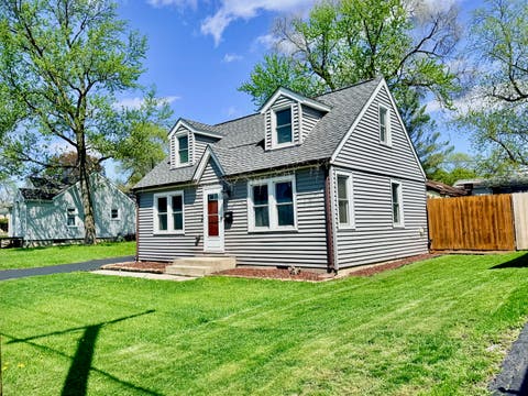 Tiny photo for 11709 S Hamlin Avenue, Alsip, IL 60803 (MLS # 12714510)
