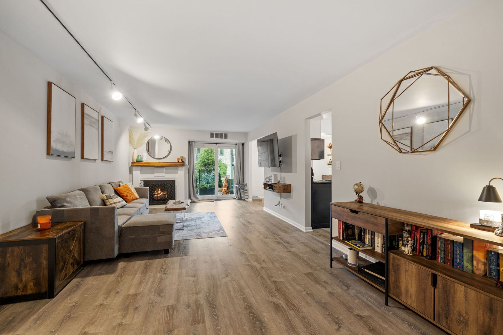 1420 Stonebridge Trail 1-3