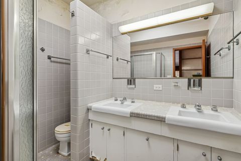 Tiny photo for 303 Sheridan Road, Kenilworth, IL 60043 (MLS # 12503244)