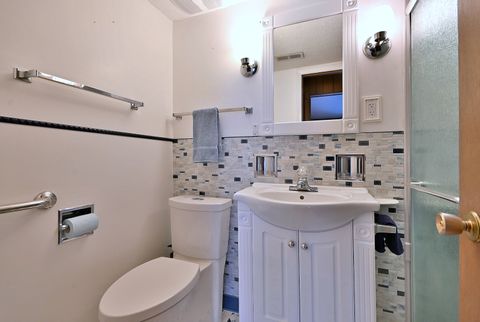 Tiny photo for 231 N Flora Parkway, Addison, IL 60101 (MLS # 12525022)