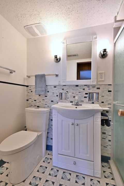 Tiny photo for 231 N Flora Parkway, Addison, IL 60101 (MLS # 12525022)