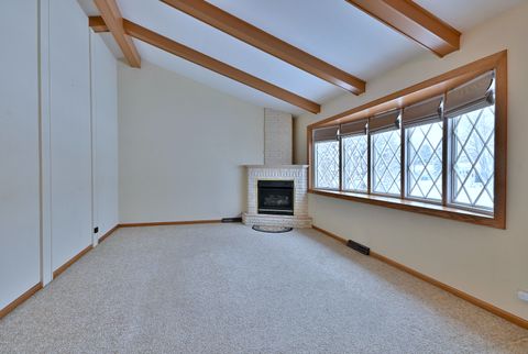 Tiny photo for 231 N Flora Parkway, Addison, IL 60101 (MLS # 12525022)