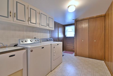 Tiny photo for 231 N Flora Parkway, Addison, IL 60101 (MLS # 12525022)