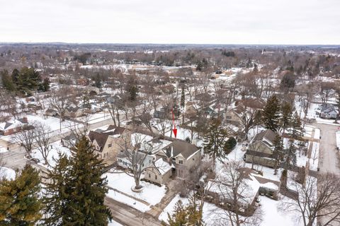 Tiny photo for 218 Coolidge Place, Libertyville, IL 60048 (MLS # 12567532)