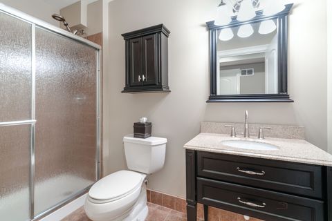 Tiny photo for 218 Coolidge Place, Libertyville, IL 60048 (MLS # 12567532)