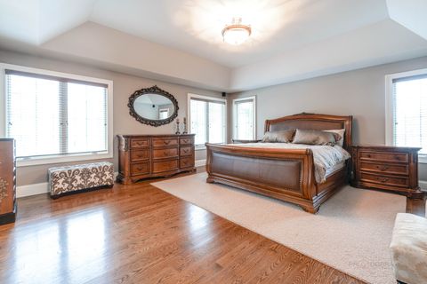 Tiny photo for 218 Coolidge Place, Libertyville, IL 60048 (MLS # 12567532)