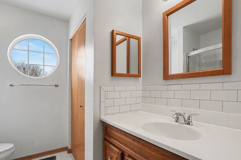 Tiny photo for 541 Wingpointe Drive, Aurora, IL 60506 (MLS # 12558166)