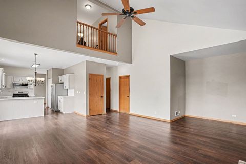 Tiny photo for 541 Wingpointe Drive, Aurora, IL 60506 (MLS # 12558166)