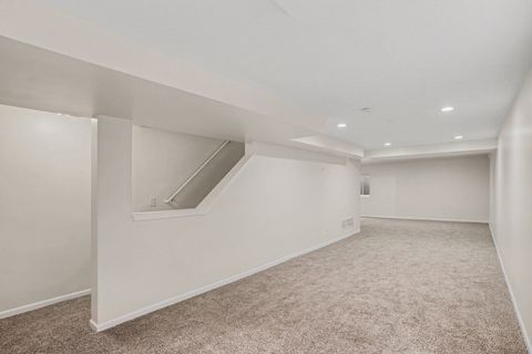 Tiny photo for 541 Wingpointe Drive, Aurora, IL 60506 (MLS # 12558166)