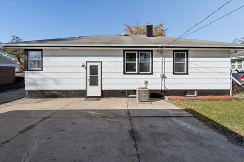 Tiny photo for 17641 Burnham Avenue, Lansing, IL 60438 (MLS # 12518956)