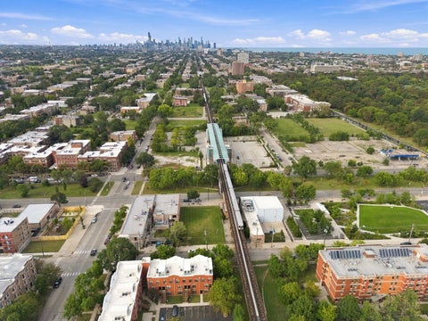 Tiny photo for 5618 S Prairie Avenue #2, Chicago, IL 60637 (MLS # 12766880)
