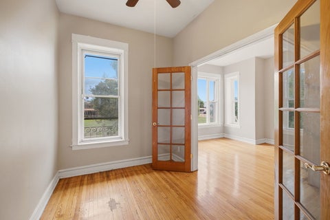 Tiny photo for 5618 S Prairie Avenue #2, Chicago, IL 60637 (MLS # 12766880)