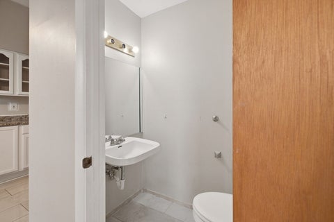 Tiny photo for 5618 S Prairie Avenue #2, Chicago, IL 60637 (MLS # 12766880)