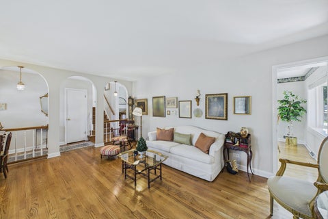Tiny photo for 4501 Oak Avenue, Brookfield, IL 60513 (MLS # 12785263)