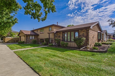 Photo of 4501 Oak Avenue, Brookfield, IL 60513 (MLS # 12785263)