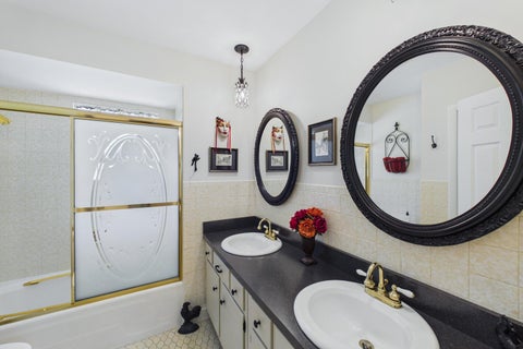 Tiny photo for 4501 Oak Avenue, Brookfield, IL 60513 (MLS # 12785263)