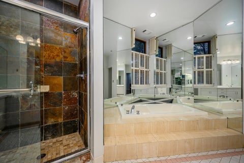 Tiny photo for 2100 N Racine Avenue #1A, Chicago, IL 60614 (MLS # 12761415)