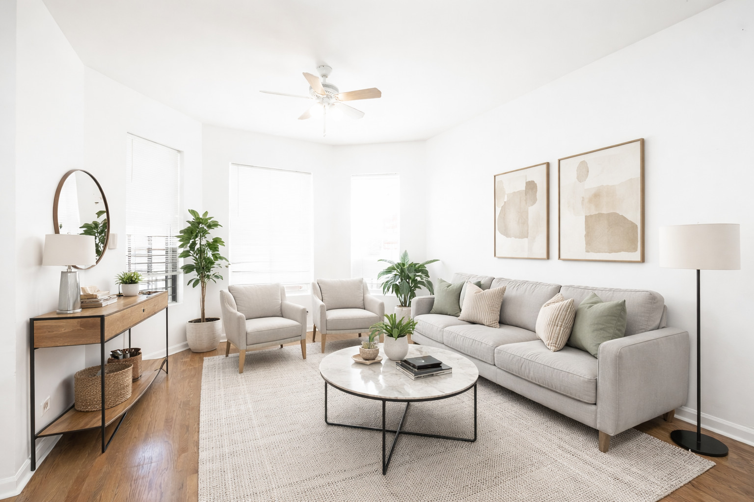 1306 S Central Park Avenue