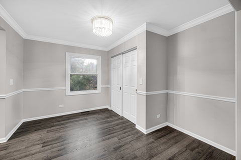 Tiny photo for 910 KNIGHTSBRIDGE Lane, Schaumburg, IL 60195 (MLS # 12761296)