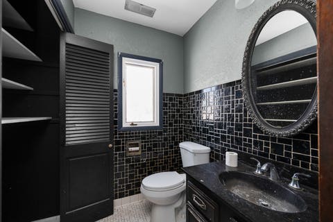 Tiny photo for 1012 5th Avenue S, Clinton, IA 52732 (MLS # 12699376)