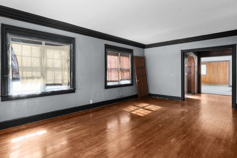 Tiny photo for 1012 5th Avenue S, Clinton, IA 52732 (MLS # 12699376)