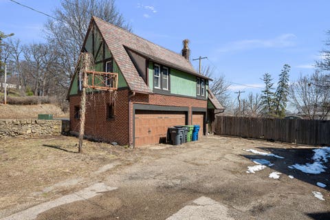 Tiny photo for 1012 5th Avenue S, Clinton, IA 52732 (MLS # 12699376)